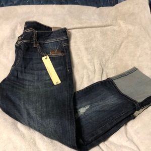 Kut from the Kloth Cameron straight leg NWT